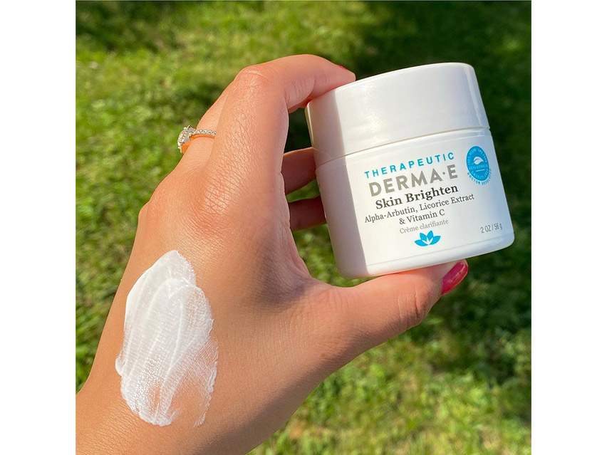 derma e Therapeutic Skin Brighten Cream