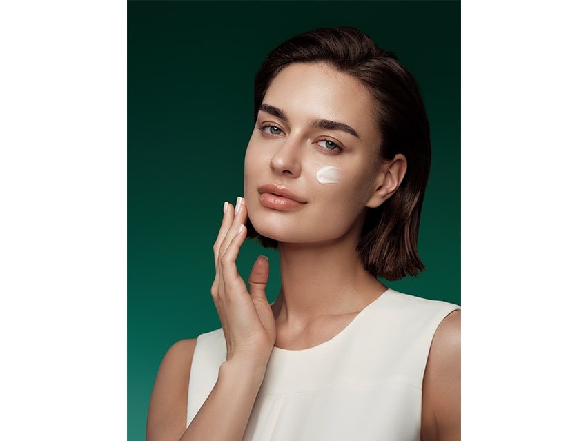 ReVive Skincare Renewal Brightening Serum