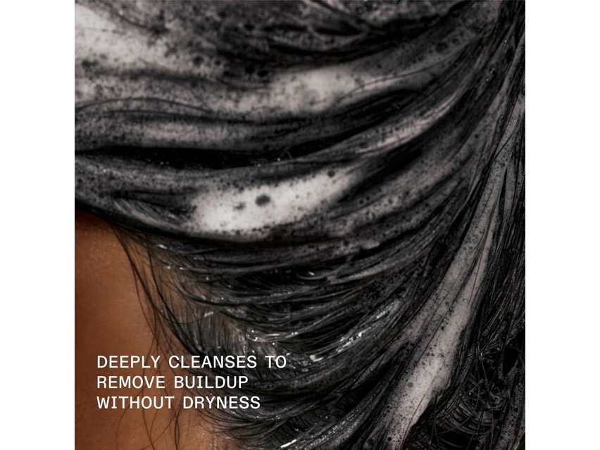 OLAPLEX No. 4C Bond Maintenance Clarifying Shampoo