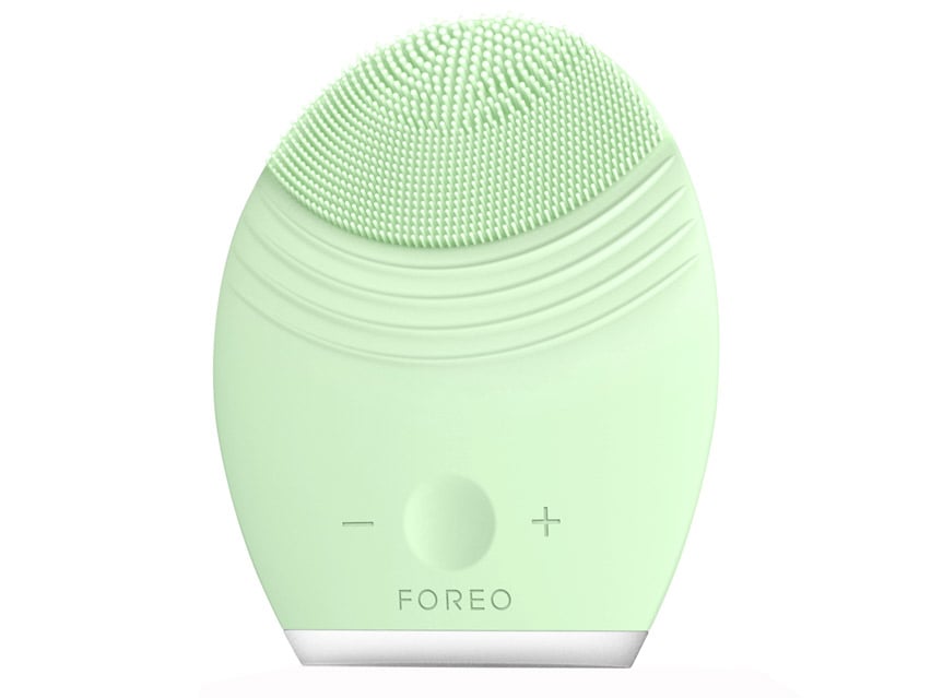 Foreo LUNA Pro Facial Cleansing + Anti-Aging Device - Mint