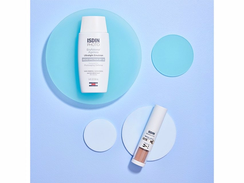 ISDIN Flawless Finish Mineral Sun Protection Duo - Limited Edition