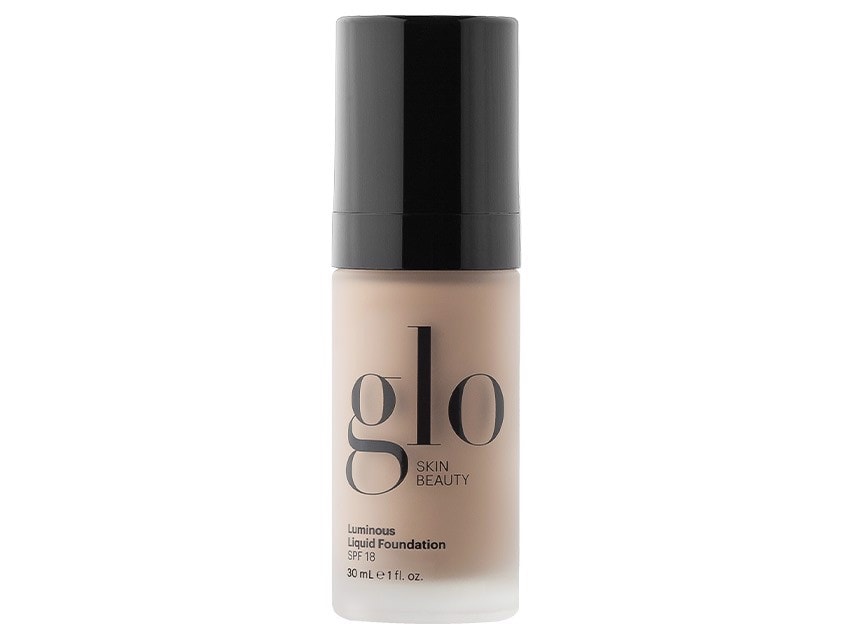 Glo Skin Beauty Luminous Liquid Foundation SPF 18 - Naturelle