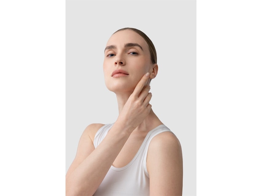 ReVive Skincare Anti-Gravity Lifting Face Mask