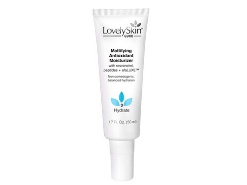 Oily skin moisturizer. LovelySkin LUXE Mattifying Antioxidant Moisturizer 