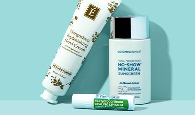 Our definitive guide to in-flight skin care