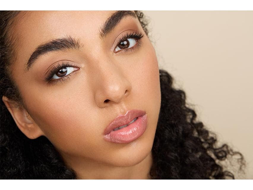 Monika Blunder Sweet Talk Lip Oil