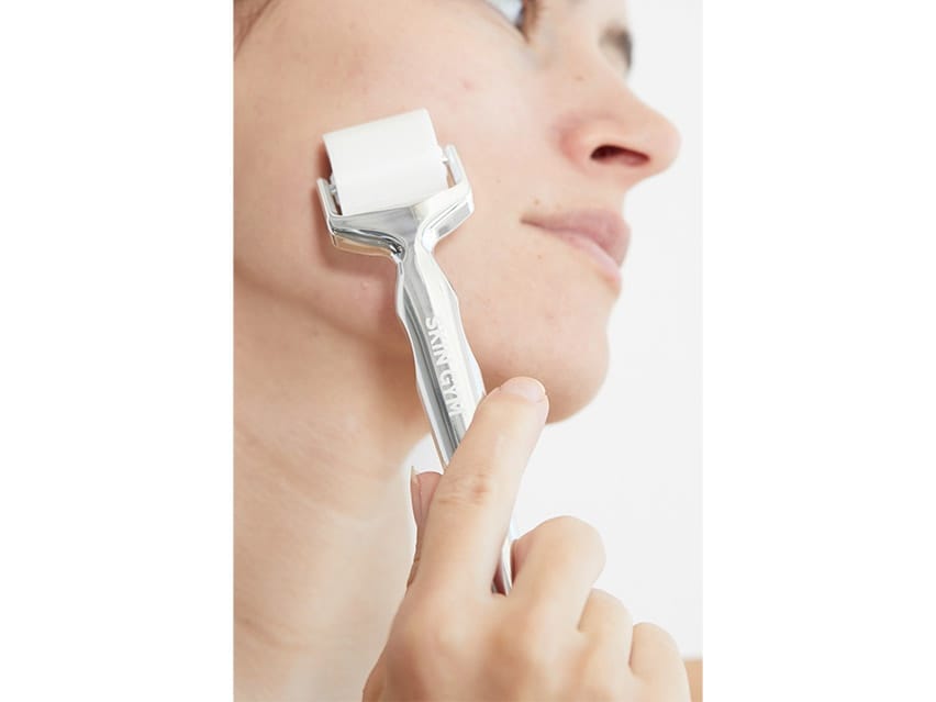 Skin Gym Microfusion Dissolving Hyaluronic Roller